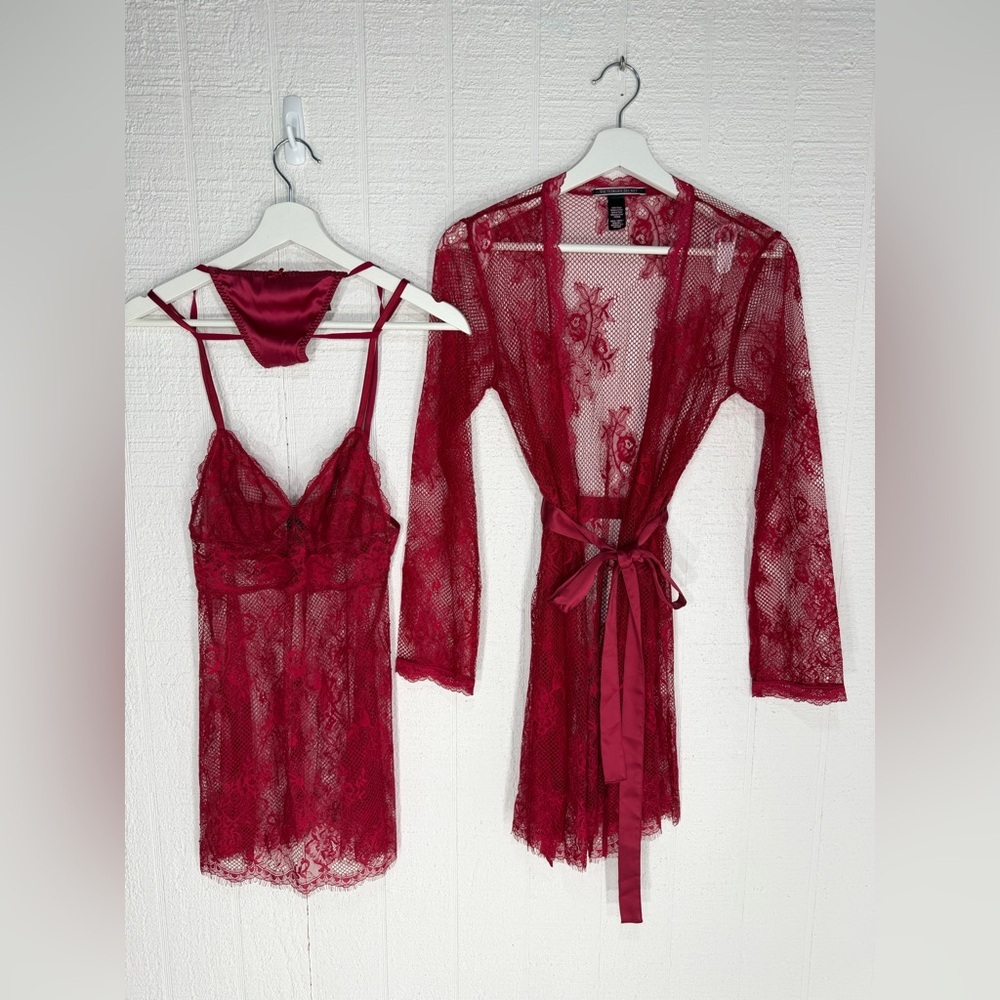 NWOT Victoria’s Secret fishnet lingerie robe slip and thong set burgundy XS/S - Picture 2 of 7